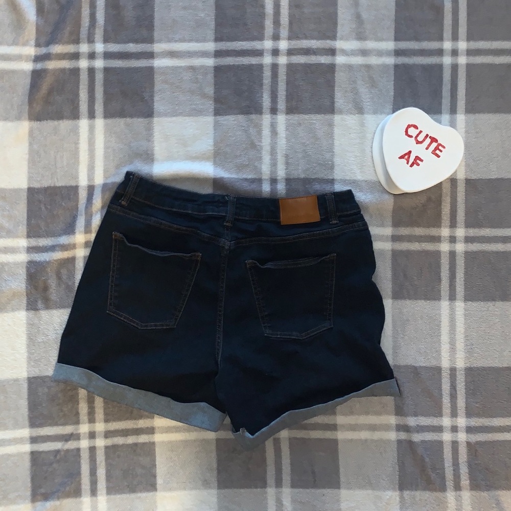 dip Shorts